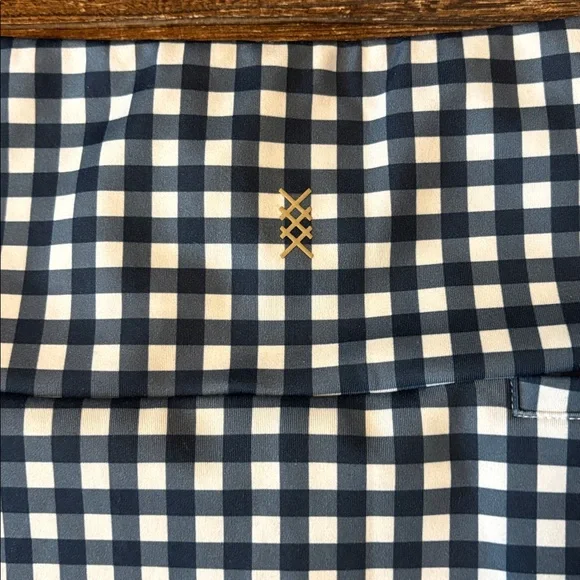 Rhone Women's 16" Course to Court Printed Skort Size Large EUC - Picture 4 of 10